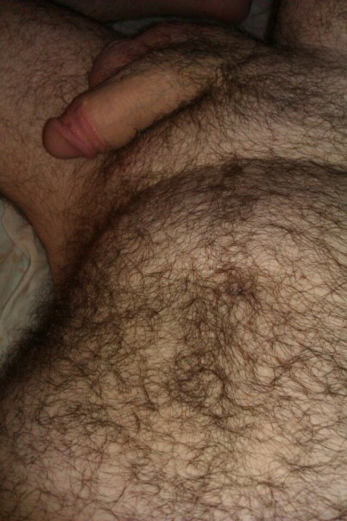 mrvazquez69:  jawon23:  strongbears:  ​​FOLLOW @STRONGBEARS http://strongbears.tumblr.com  Another gorgeous dicktastic bear lineup love it  HERMOSOS HOMBRES, GRACIAS POR COMPARTIRLOS.