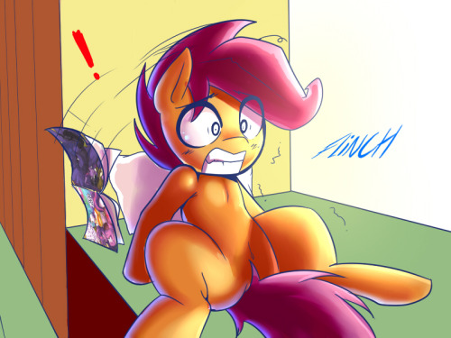 askthecutiemarkcrusaders:  Uaahhh! I hate getting poked  D:  xD