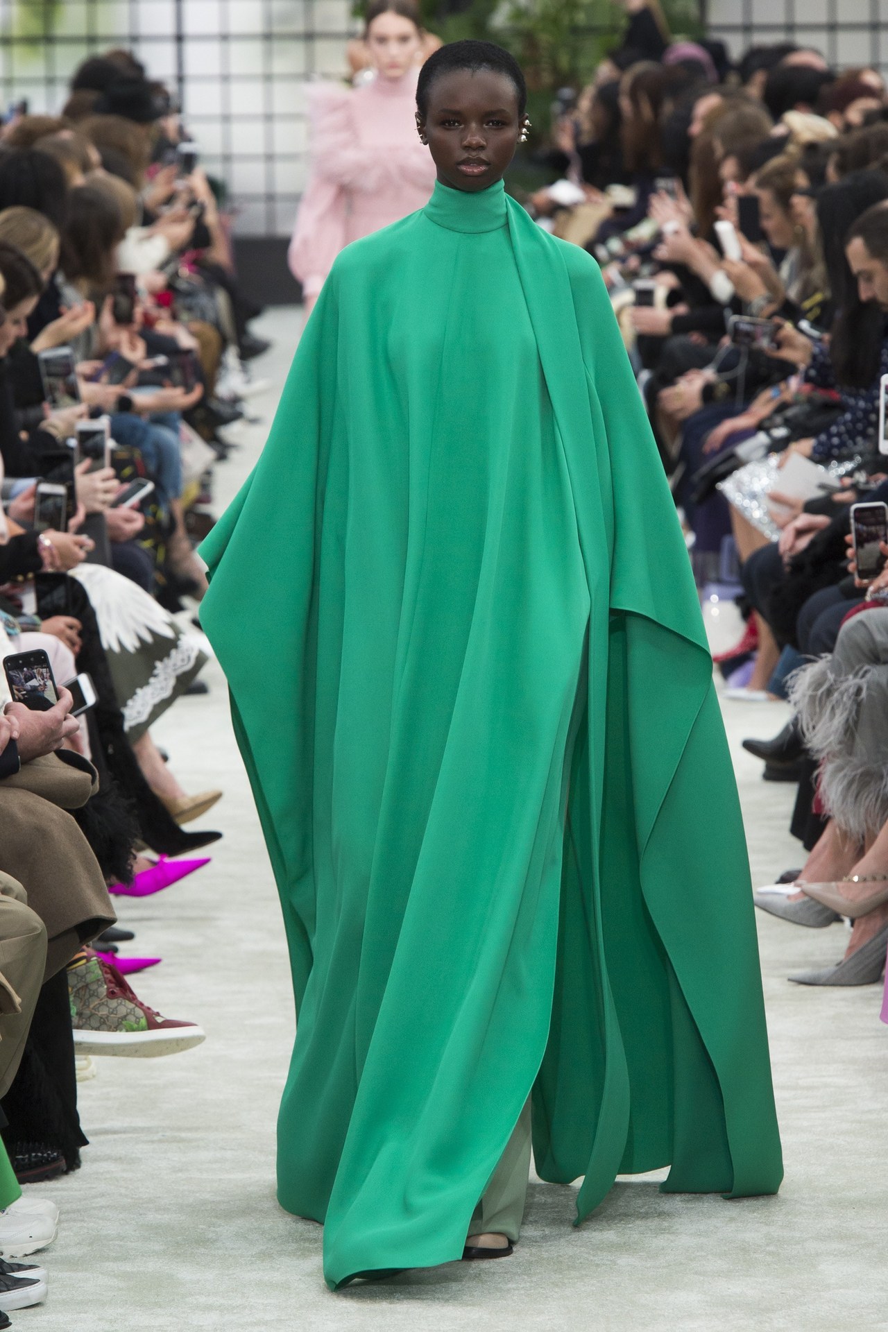 fashionalistick: VALENTINO Fall/Winter 2018 collection PARIS FASHION WEEK 