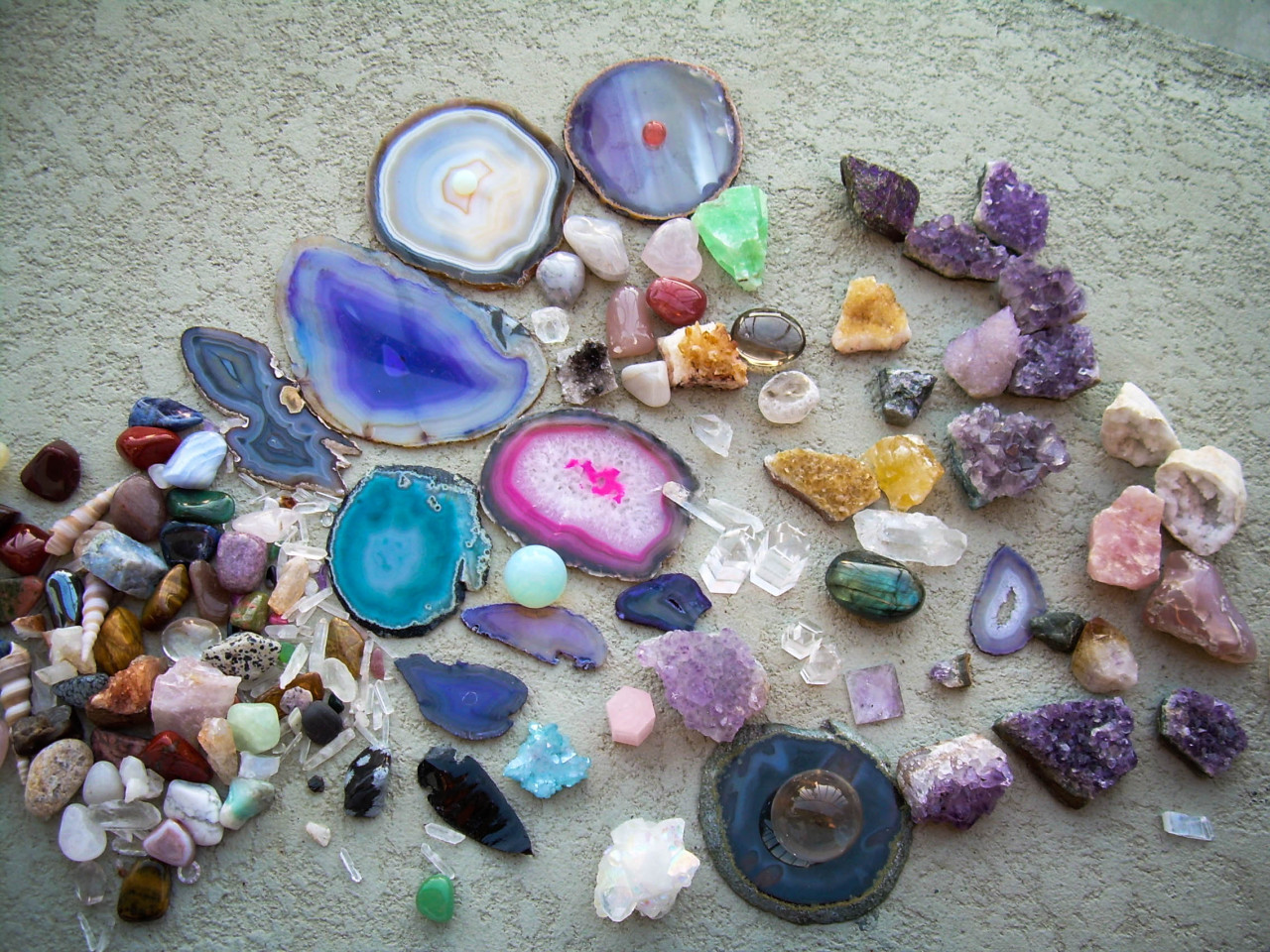 cosmicmoonlightx:  My crystal collection gently growing full of natural / treated
