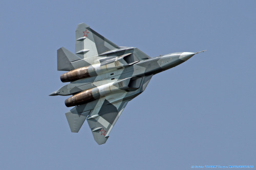 rocketumbl:Su-57