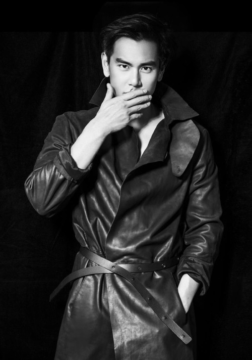 Eddie Peng 彭于晏 ↬  Popular Movies大众电影  November 2016