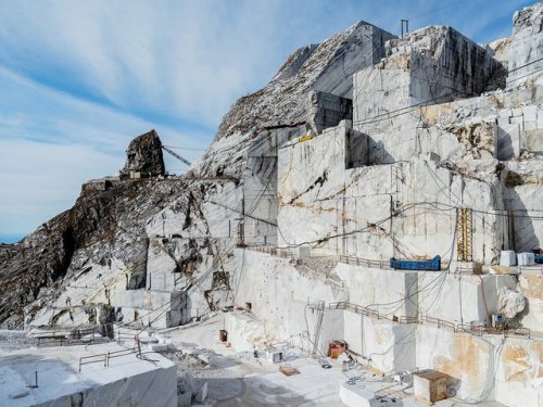 nevver: Dig it up, Luca Locatelli