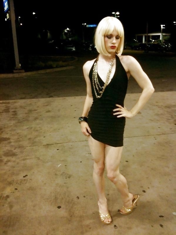 amateur-tranny:  Free Tranny Tubes   Free Shemale Videos 