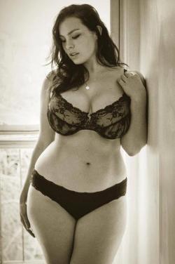 Big Curvy Pretty