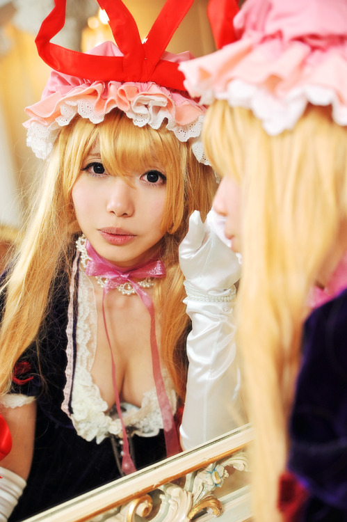 Touhou Project - Yakumo Yukari (Tenshi Myu) 1-11