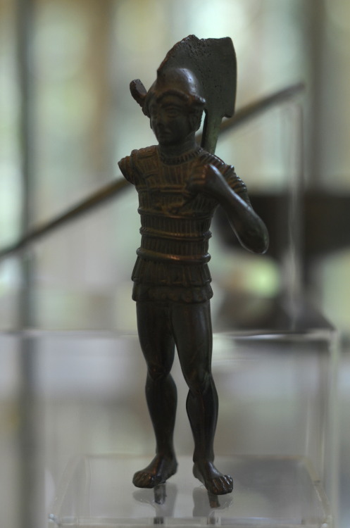 presentpasts:Etruscan statuette of a warrior, c. 4th century B.C.E., Italy. At the Burrell Collectio