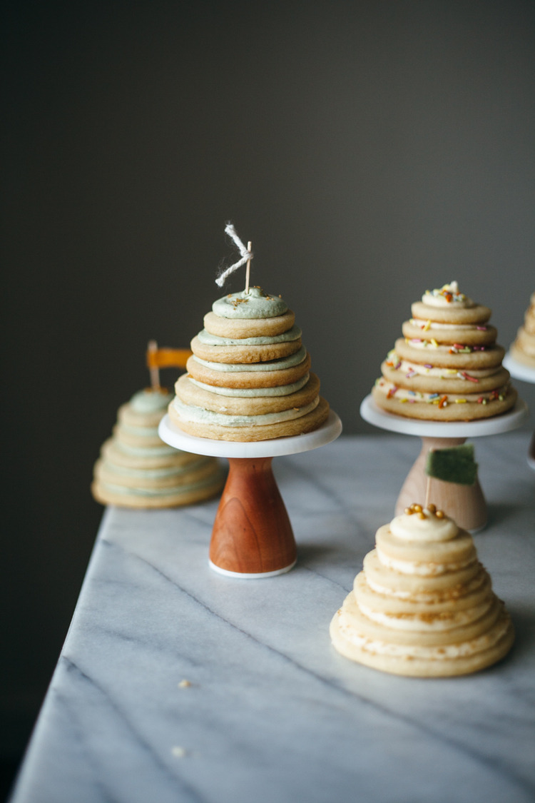 sweetoothgirl:  sugar cookie mini cakes