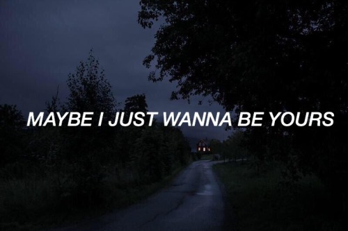 lyricallyinvalid: I Wanna Be Yours // Arctic Monkeys