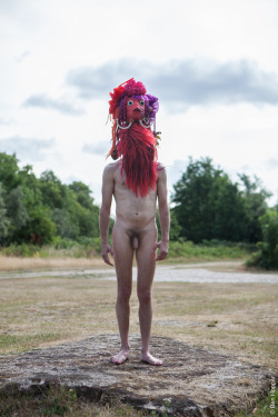 benhopper: I’ve known A for many years. Mainly through the dress-up party scene in London. Here he is, posing with a mask he made, standing on Paula Haughney’s ‘Nature’s Throne’ sculpture at the Middlesex Filter Beds Nature Reserve, Hackney,