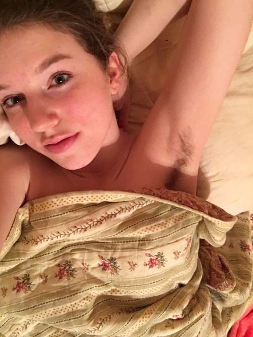 tobehairyisperfection:  recycledurls:  sometimes i think abt how a lot of ppl’s opinions of me would change if they knew what i really thought, what i really believed in. a lot of ppl around here are so conservative and think armpit hair is gross and