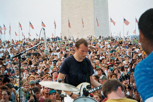 merchanddestroy: Fugazi – Washington Monument 8/7/1993 Fugazi played at the Washington Monument 2 ti