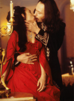 hellyeahhorrormovies:  Bram Stoker’s Dracula,