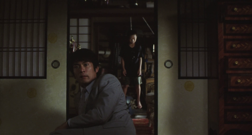  The Black House (Yoshimitsu Morita, 1999).