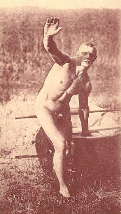 vintagemusclemen: German photographer Max Koch in 1896, famous for his series of male nudes done with Otto Rieth entitled “Der Act.”   
