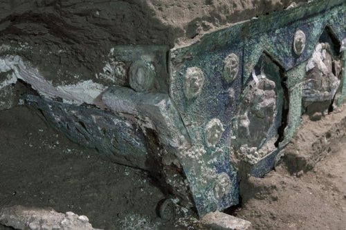 ancientcharm: Discovery of a Roman Carriage in the archaeological area of Pompeii. A large four-whee