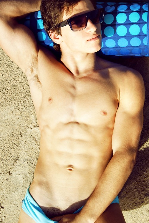 handsomeadonis:  Beautiful and Refine Men’s Bodies. Check it out here http://boysandmen3.blogspot.com/search/label/beautiful%20bodies