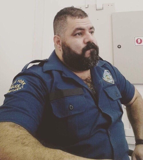 juanitoarroyo:  HOMBRE   HERMOSO