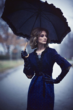 photo Marie Killen, model Theresa Manchester, MU/hair Elizabeth Tolley  rainnnnnyyyyy day :)