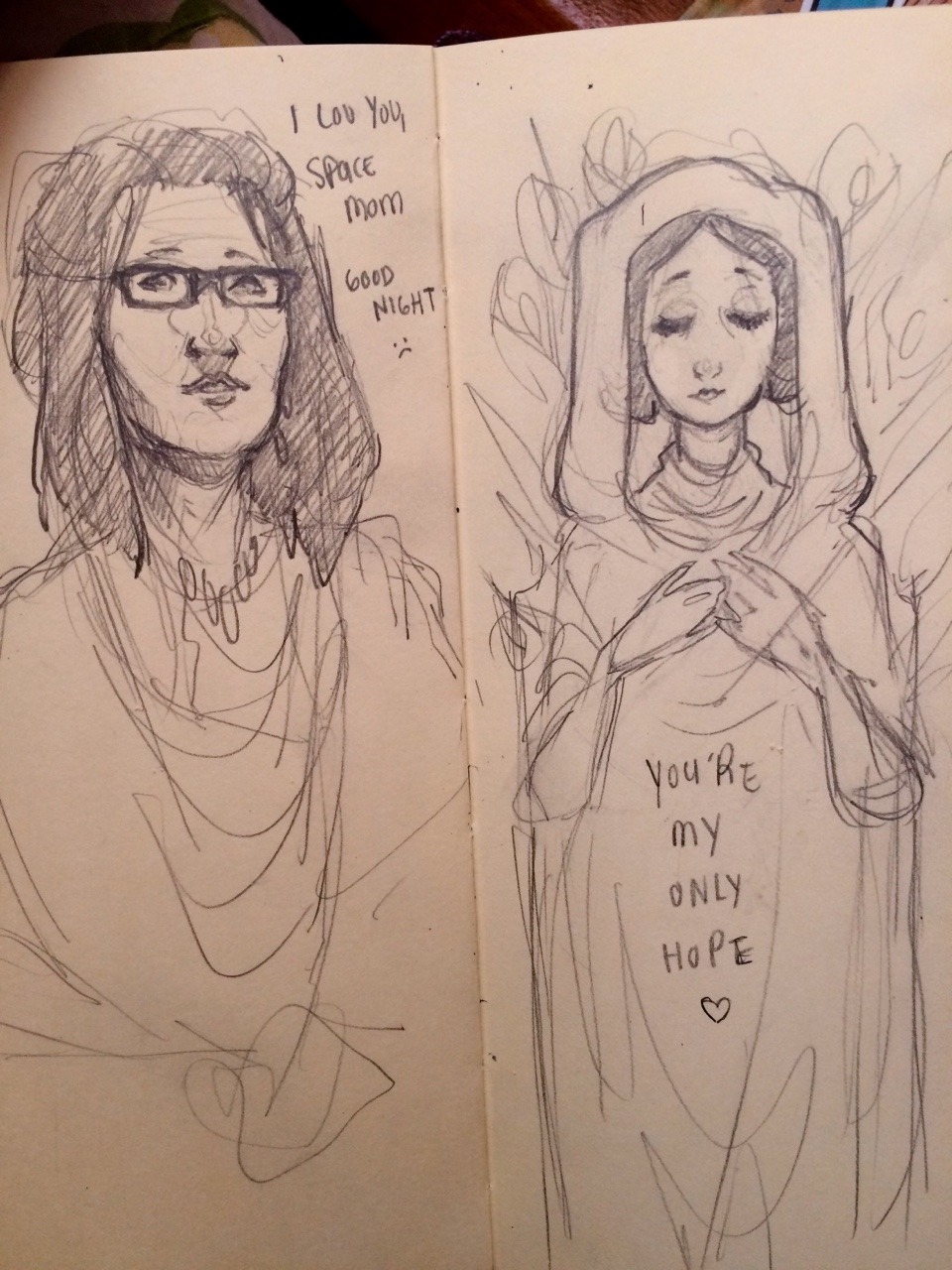 kikissh:  some messy nervous airplane sketches ✏️