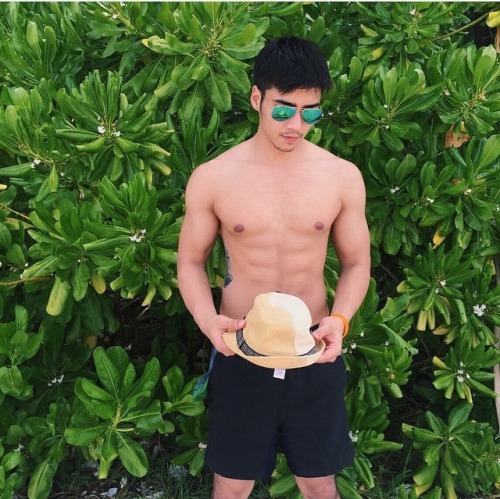 alrightmrpark: I found another Thailand guys and he’s super hot & sexy. He’s IG is @dust_ntk . 