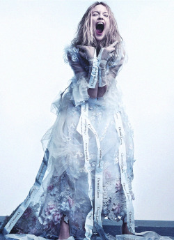 deprincessed:  Comical Couture: In one of my favourite fashion images ever, Sasha Pivovarova shows her silly and theatrical side in the editorial ‘Folie La Folie’ photographed by Craig McDean and styled by Carine Roitfeld for Vogue Paris April 2006