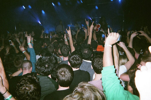 radiant-baby:  the crowd during your favorite weapon front bottoms and brand new at starland ballroom 12/21/13 