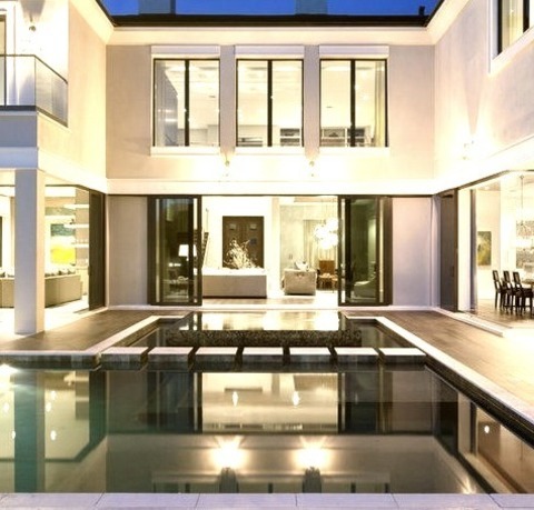 Pool - Contemporary Pool