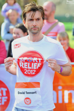 notgingerandalittlebitfoxy:  David Tennant being a dork in t-shirts  for moltobenebananas 