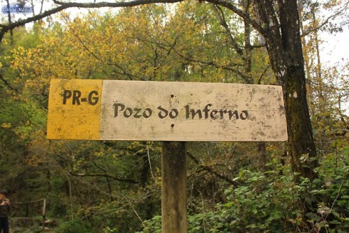 Pozo do Inferno, en CrecenteInfo: https://www.galiciamaxica.eu/galicia/pozo-do-inferno-rio-ribadil/