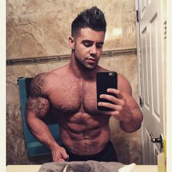 drwannabe:  Santi Aragon
