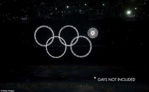 cr33pykitten:  astrayan:  dbvictoria:  The best of the internet’s response to the 5th Olympic ring not opening During the opening ceremony for the Sochi Winter Olympic Games, mechanical snowflakes rose towards the sky and bloomed to create the Olympic