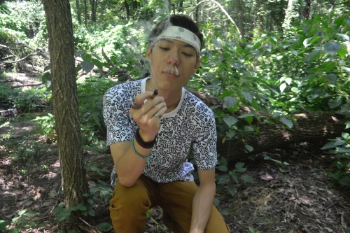 grandmaster-g:  Smoking with bae thc-kittyy 