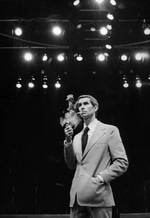 youregonnalovetomorrow:Anthony Perkins in Equus, 1974.