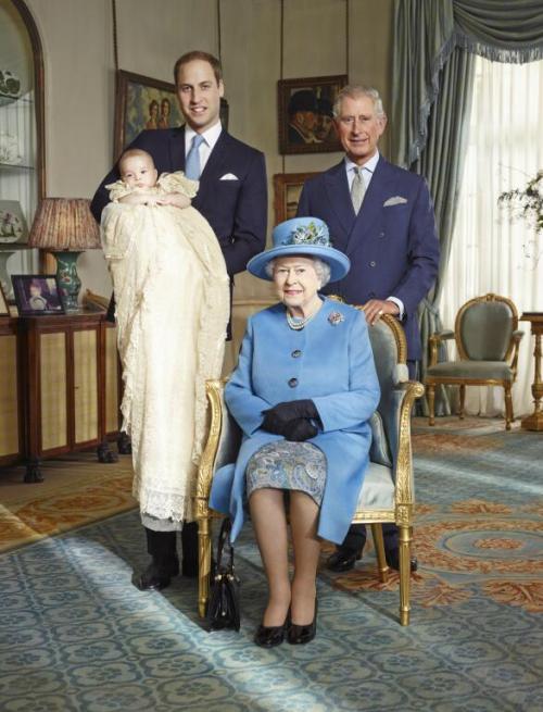 themonarchist:  The official photographs of Prince George’s christening 