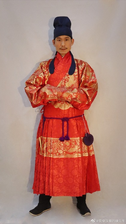 chinese hanfu by 爱穿汉服的礦先生