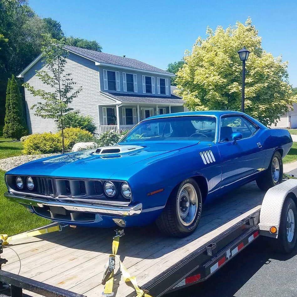 Mostly Mopar Muscle