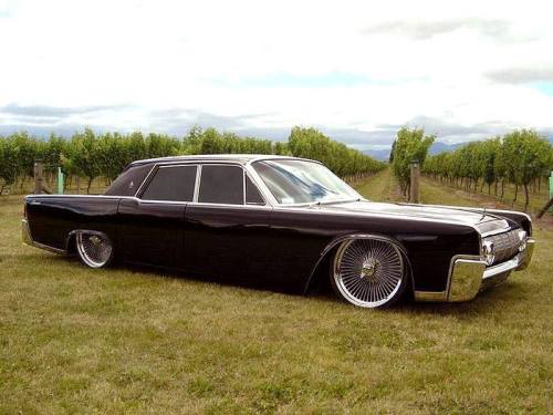 belcolor:    Suicide Doors ‘64 Lincoln Continental   