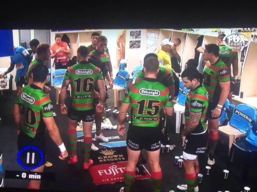 boysofoz: sportsmennaked.tumblr.com/