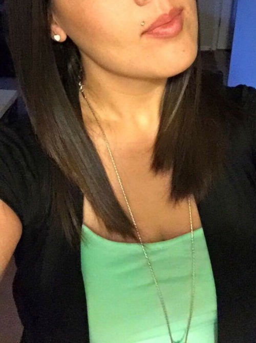 jessicabjwhore:She wants cum
