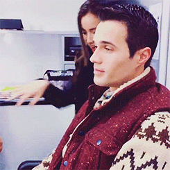 tomclaflinni:Same Chloe same