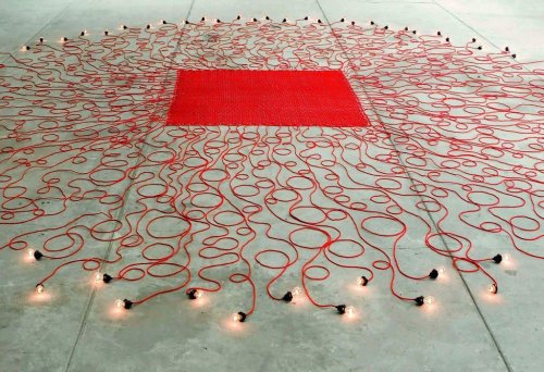 jeroenapers:  Undercurrent kunstwerk uit 2008 van de Palestijnse installatiekunstenaar Mona Hatoum.