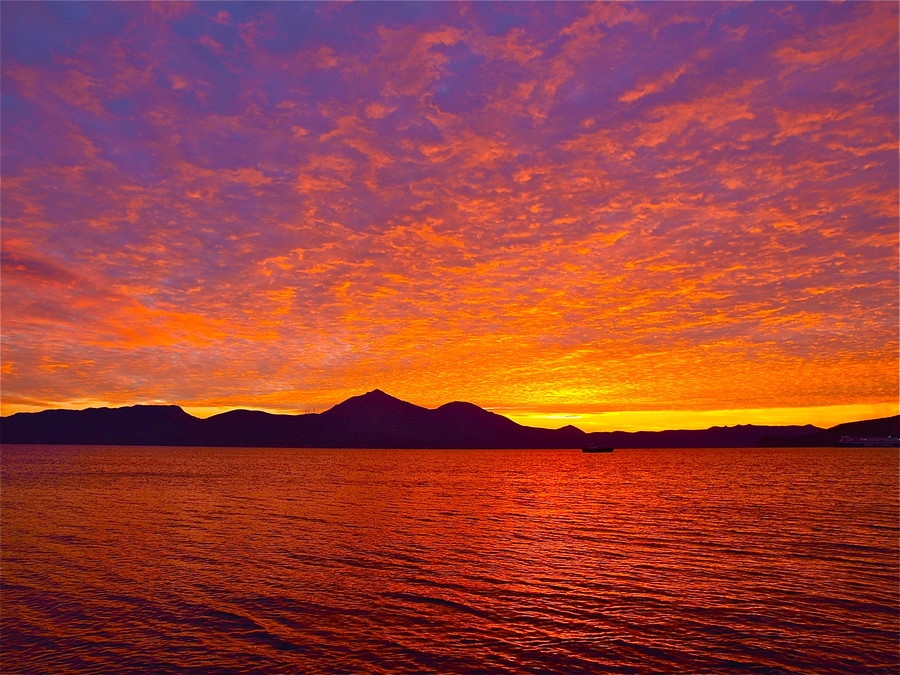 superbnature:  Magic time … by GeorgeKalogeropoulos 