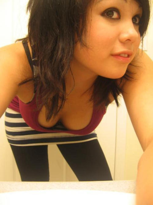 More hardcore babes at hardcorebabes.tumblr.com/