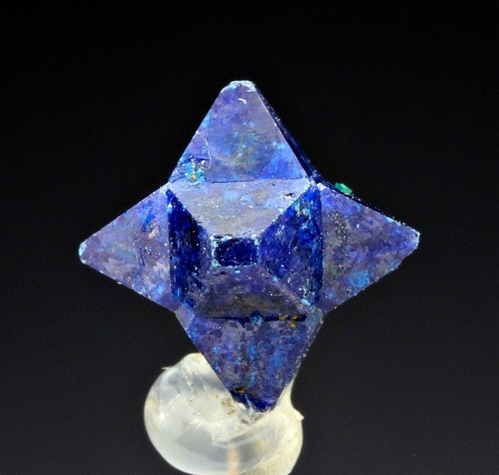 fuckyeahmineralogy:  Cumengeite (Pb21Cu20Cl42(OH)40·6H2O) is closely related to