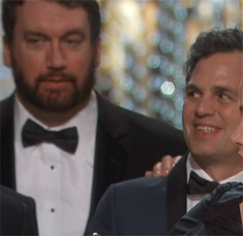 betahoodie:ee-1101:And the award for cutest actor goes to…@markruffalo@cherokee-letters omfgggggg I 
