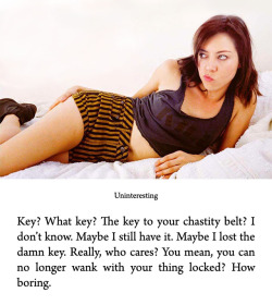 Aubrey Plaza And The Perfect “Why Should I Care?” Look.