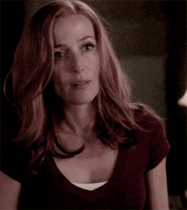 sculllys: Dana Scully’s flawless face (7/?)