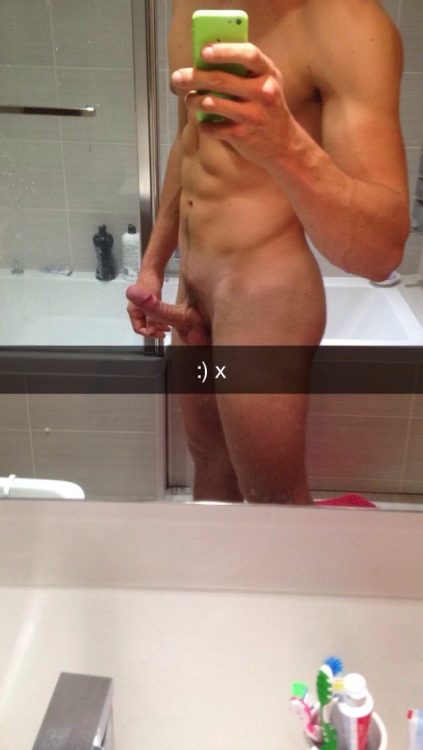 jordannbd: Give me his snapchat :O