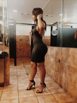 assbomb:  Miracle Watts